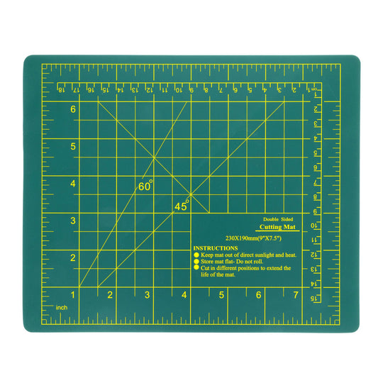 Rectangular self healing cutting board mat in plain color, available in multiple sizes.