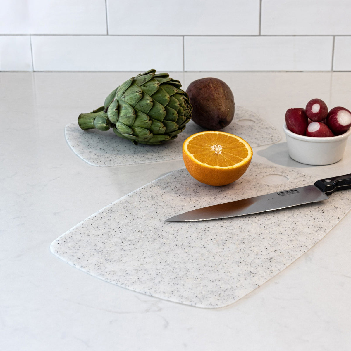 2 Pack Beille Plastic Kitchen Cutting Board Textured Non-slip Surface, Set of 2