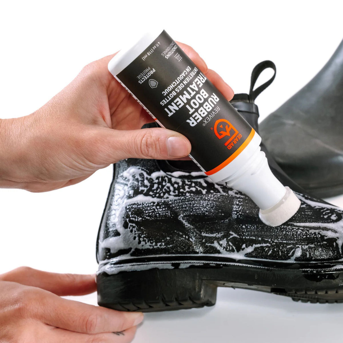 Gear Aid Aquaseal SR Shoe Repair and 4oz Rubber Boot Cleaner Bundle, 2 Piece Set, view 6