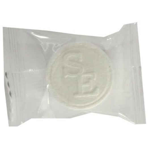 Round compressed white towels packaged in clear plastic, 12 pieces per pack.